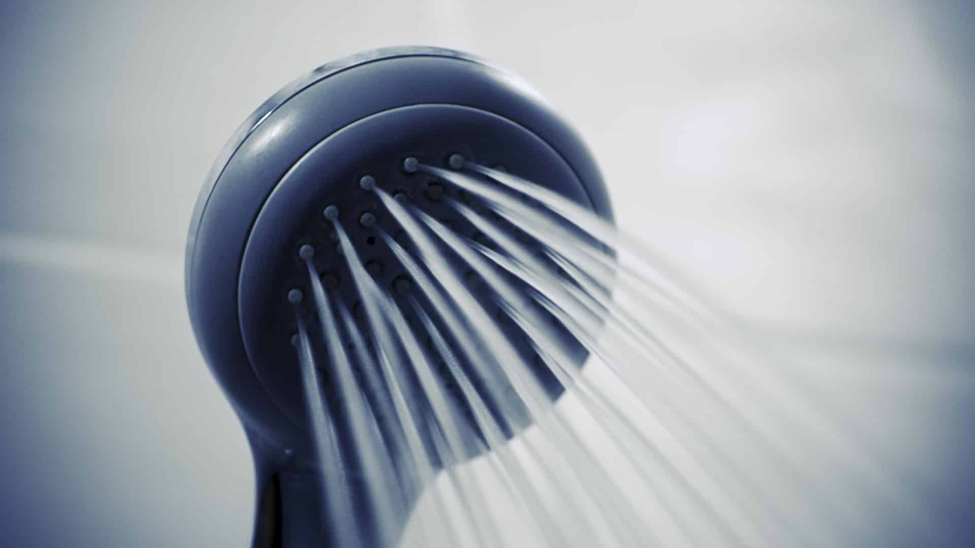 Pourquoi confier la rénovation de salle de bain à un artisan ?